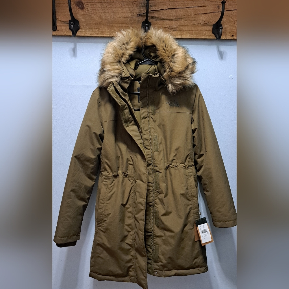 The North Face Women's Arctic Parka - Olive